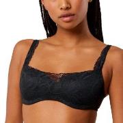 Triumph BH Body Make-Up Illusion Lace Balconette Svart B 70 Dame