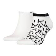 Calvin Klein Strømper 2P All Over Print Sneaker Sock Hvit Str 43/46 He...
