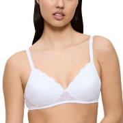 Triumph BH Amourette Non Wired Padded Bra Hvit B 70 Dame