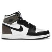 Mørk Mocha Retro High Sneakers