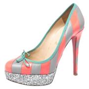 Pre-owned Gratt stoff Christian Louboutin haeler