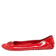 Pre-owned Rodt skinn Louis Vuitton Flats