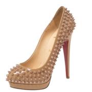 Pre-owned Beige skinn Christian Louboutin haeler