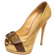 Pre-owned Giuseppe Zanotti haeler i gull