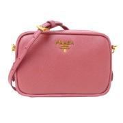 Pre-owned Rosa skinn Prada Crossbody veske