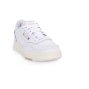 Stilige Court Peak Sneakers