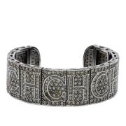 Pre-owned Gratt stoff Carolina Herrera armband