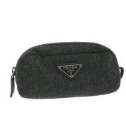 Pre-owned Wool clutches