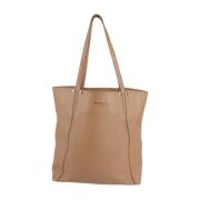 Pre-owned Leather totes