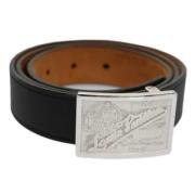 Pre-owned Leather belts