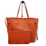 Pre-owned Leather shoulder-bags