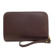 Pre-owned Leather clutches