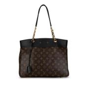 Pre-owned Canvas louis-vuitton-bags