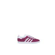 Velvet Sneakers Hever Stilen Din