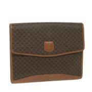 Pre-owned Leather clutches