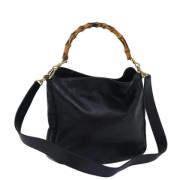 Pre-owned Leather handbags