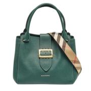 Pre-owned Leather handbags