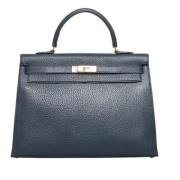 Pre-owned Leather handbags