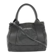 Pre-owned Leather totes