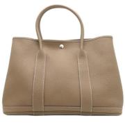 Pre-owned Leather handbags