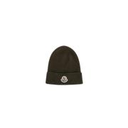 Khaki ull beanie med logo patch