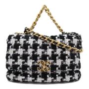 Pre-owned Fabric chanel-bags