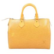 Pre-owned Leather handbags