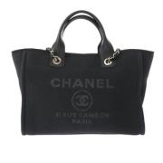 Pre-owned Canvas chanel-bags