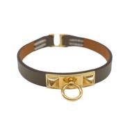 Pre-owned Leather bracelets