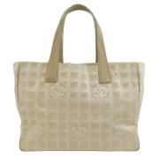 Pre-owned Fabric totes