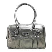 Pre-owned Leather handbags