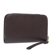 Pre-owned Leather clutches