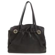 Pre-owned Leather shoulder-bags