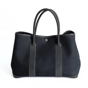 Pre-owned Leather handbags