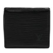 Pre-owned Leather wallets