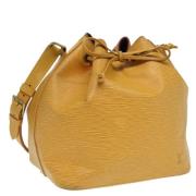 Pre-owned Leather shoulder-bags