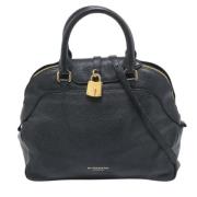 Pre-owned Leather handbags