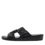 Pre-owned Leather sandals