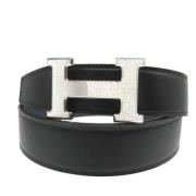 Pre-owned Leather belts