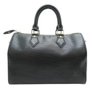 Pre-owned Leather handbags