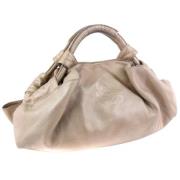 Pre-owned Leather handbags