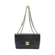 Pre-owned Leather chanel-bags