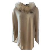 Lys Beige Vaskebjørn Poncho Ull/Viskose