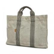 Pre-owned Canvas handbags