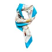 Pre-owned Silk scarves