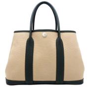 Pre-owned Canvas handbags