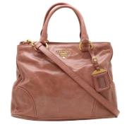 Pre-owned Leather prada-bags