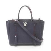 Pre-owned Leather handbags