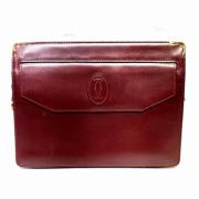 Pre-owned Leather clutches