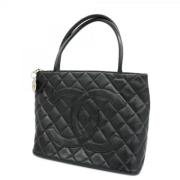 Pre-owned Leather handbags